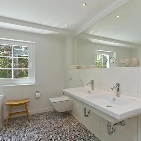 Adlerhorst Дом отдыха Херингсдорф